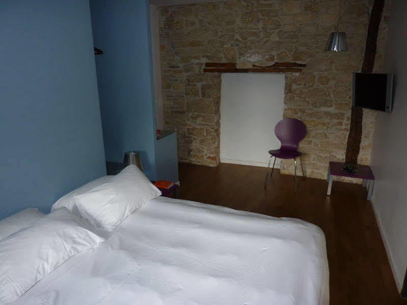 Domaine Des Sequoias - Les Collectionneurs Hotel Ruy-Montceau Exterior photo